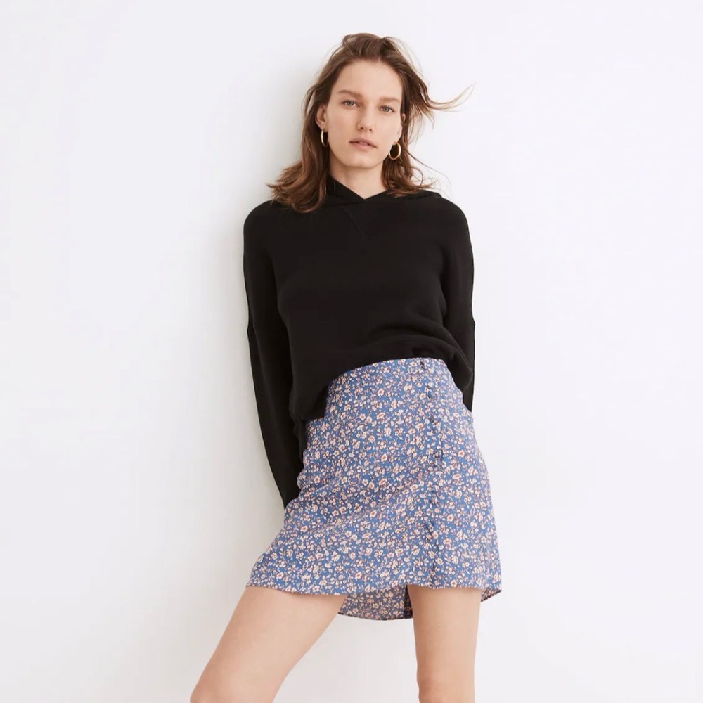 Madewell Porch Side-Button Mini Skirt in Summer Vines